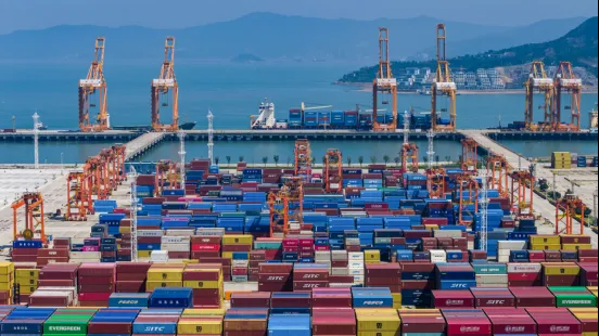 温州港状元岙港区新增两大泊位正式投运，，，年吞吐能力提升超百万标箱