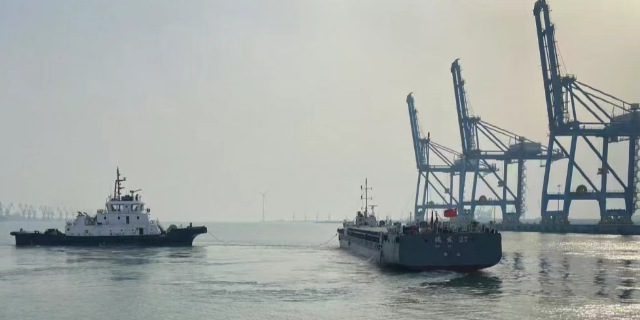 小清河集装箱：恿耸迪滞黄菩陨